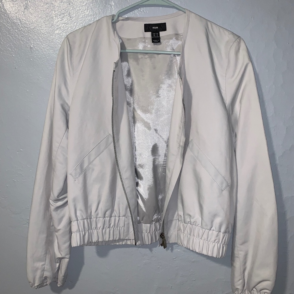 Gray Collarless Jacket - Picture 6 of 7